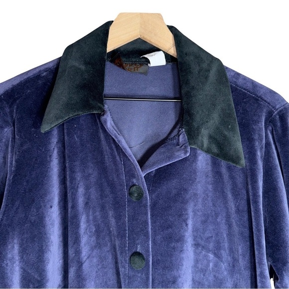 Kindred Spirit Velvet Button Up - Size M - Picture 3 of 5